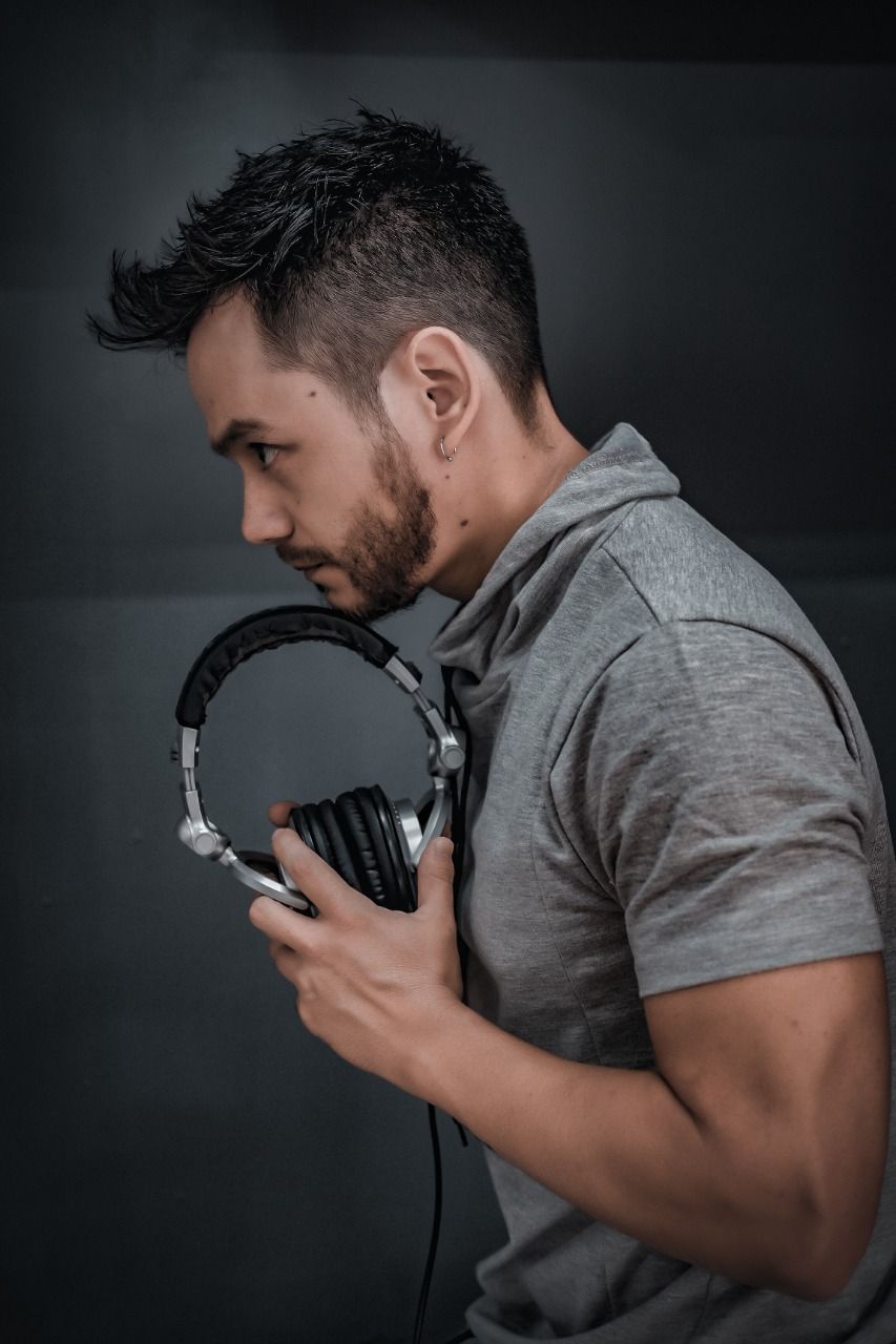 13 Music - Andrés Felipe Moreno, DJ y productor de música electrónica de Medellín